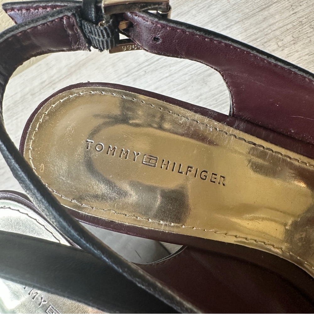 Tommy Hilfiger Black Platform Wedges in Size 6 EUC - Picture 4 of 10